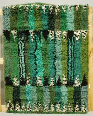MARIANNE RICHTER ÖSTERGYLLEN, RYALIKNANDE GRIPPERMATTA FRÅN WAHLBECKS FABRIKER I LINKÖPING DESIGN STEGEBORG, MÅTT 90X135 CM