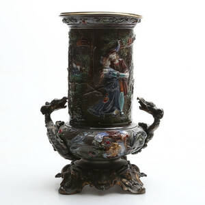 KRUKA, keramikmetallinfattning, majolika, England, signerad, 1800-tal.