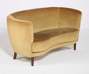 Dansk møbelsnedker. Bananformet sofa, 19401950erne