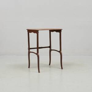 Bord, Intarsia. Del av satsbord. Bredd 40. Djup 32 cm