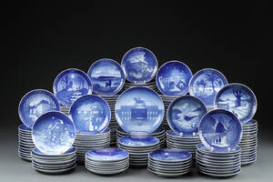 Royal Copenhagen, Bing grøndahl. Samling juleplatter mm 219