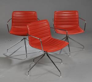Lievore Altherr Molina. Tre armstole, model Catifa 53 3