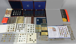 Mønthuset Danmark m.m. Samling mønter medaljer m.m.