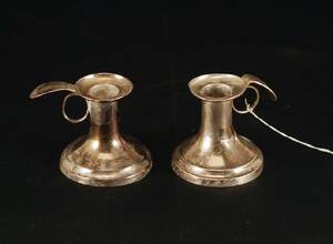 PETER FALK SKARA 1766-1800 LJUSSTAKAR I SILVER, HÖ 7 CM, VIKT 206 GRAM