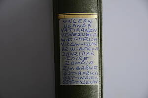 MYNTSAMLING, 1 album, delvis silver, Hela världen.