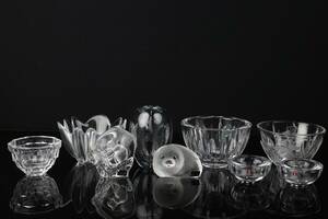 PARTI med bl.a. ljuslyktor, Iittala, skål, Kosta, skål, Orrefors
