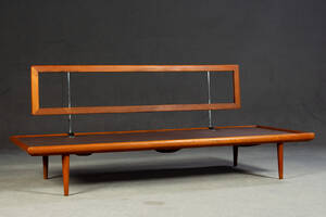 P. Hvidt O. Mølgaard-Nielsen, Daybed Sofa Modell FD 417 Gestell für France Daverkosen
