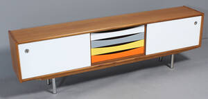 Coph Furniture. Fritstående lav skænk