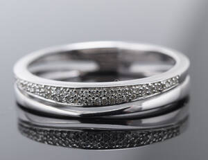 Diamantring, ca. 0.065 ct. 14 kt. hvidguld