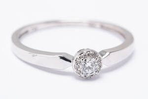 Rosetring med diamanter, 14 kt. hvidguld