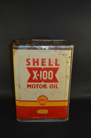 Gammal oljedunk, Shell