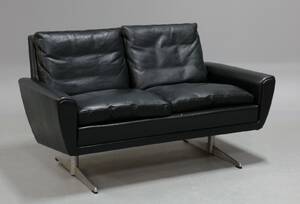 Georg Thams. To-personers fritstående shaker sofa