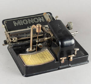 AEG-Mignon. Schreibmaschine