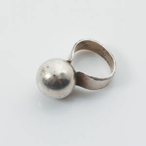 KAUNIS KORU Heikki Kaksonen, ring, silver