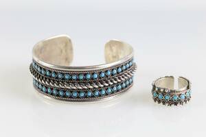 ARMRING samt RING, silver med turkoser