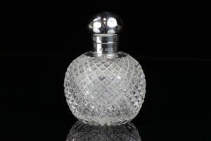 PARFYMFLASKA, knopp i silver, England, London, 1895