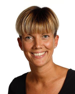 Rundvisning af Theresa Berg Andersen på Christiansborg for min. 15 personer - Til fordel for Danmarks Indsamling 2020
