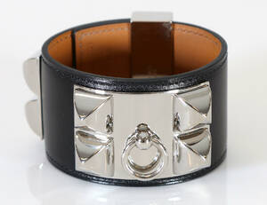 HERMÈS, ARMBAND COLLIER DE CHIEN