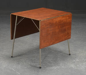 Arne Jacobsen. Klapbord af teak, model 3601