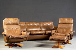 Madsen Schubel, Sitzgruppe Sofa, zwei Sessel und Fußhocker 4
