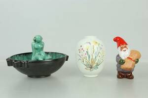 FIGURIN, Rolf Berg, BLOMSTERUPPSATS, Ekeby, samt VAS, Rörstrand