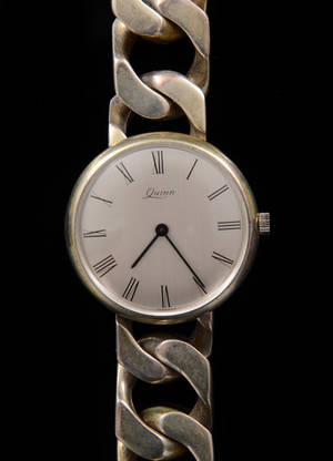 Quinn. Armbandsur, herrmodell. Sterlingsilver.