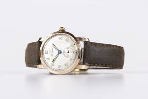 Eterna, 33,5 mm, 40-tal, roséguld på stål