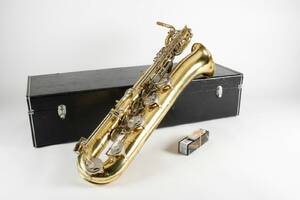 Saxofon mrk. Swallow, Baryton med dybt A