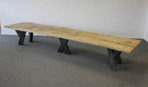 Yask. Kolosal langbord