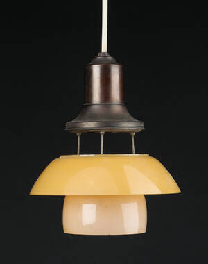 Poul Henningsen. Pendel, gul matglas, 1930erne