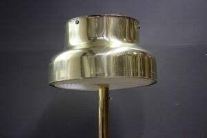 Golvlampa, Mässing