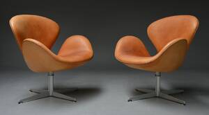 Arne Jacobsen. Svanen Et par Lounge lænestole, model 3320 fra November 1965 2