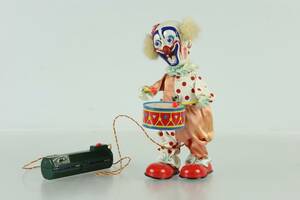 PLÅTLEKSAK, spelande clown, Japan, 1950-tal