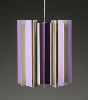 Dansk design. Pendel af lakeret metal.