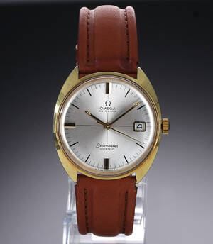 Omega Seamaster Cosmic. Vintage herreur i forgyldt stål med sølvfarvet skive, ca. 1968