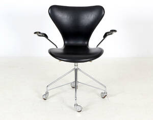 ARNE JACOBSEN, SKRIVBORDSSTOL