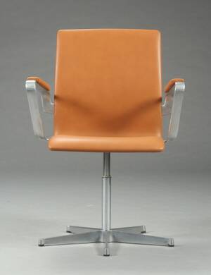 Arne Jacobsen, Oxford lav armstol, cognac anilinlæder