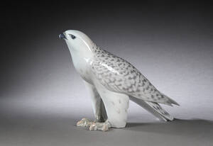 Christian Thomsen for Royal Copenhagen. Islandsk falk, figur af porcelæn nr. 263