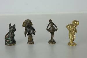 SIGILL, 4 st, brons samt mässing, 19101920-tal