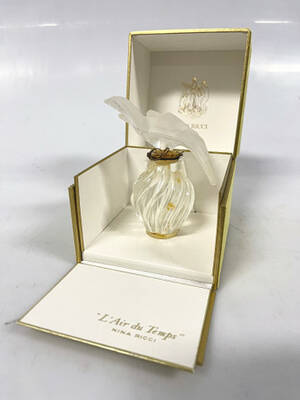 PARFYMFLASKA, glas, Lalique, Nina Ricci, Paris, Vintage.