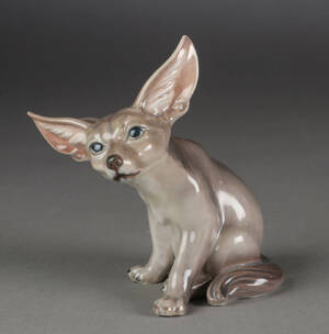 Dahl Jensen. Ørkenræv, figur af porcelæn