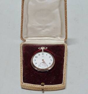 Fickur, Omega, Grand Prix Paris 1900 silver
