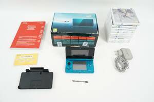 Nintendo 3DS, med tillbehör samt 9 spel