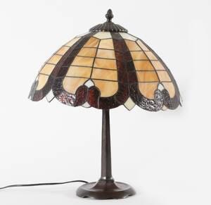 Bordslampa, Tiffany-stil, 1900-talets slut