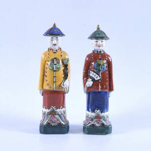 FIGURINER, 2 st, porslin, Kina, 1900-tal.