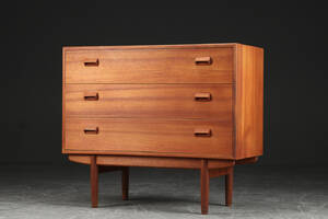 Børge Mogensen. Kommodechatol, teak