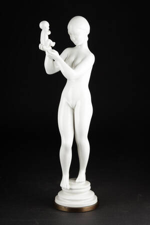 Kai Nielsen. Figur af blanc de chine Venus med æblet