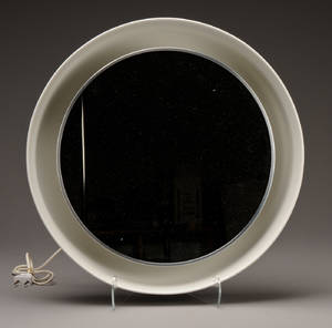 Poul Henningsen 1894-1967. PH lysspejl