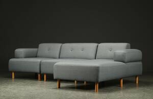 Emil Lagoni Valbak for 2UP, sofa med chaiselongue, model Float,