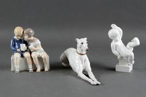 Bing Grøndahl. Tre porcelænsfigurer bl.a. af hund 3